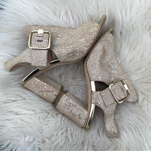 Donald Pliner Anette Metallic Slingback Buckle Block Heel 8 - Picture 5 of 11